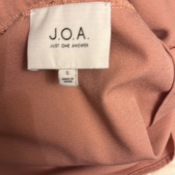 Pink dress - Picture 3 of 3